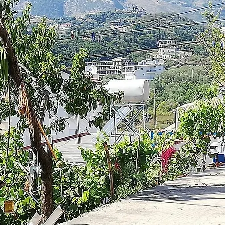 Rooms With View * Himare